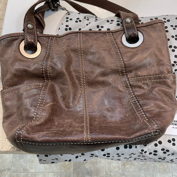 EUC Fossil distressed leather handbag - Picture 14 of 14